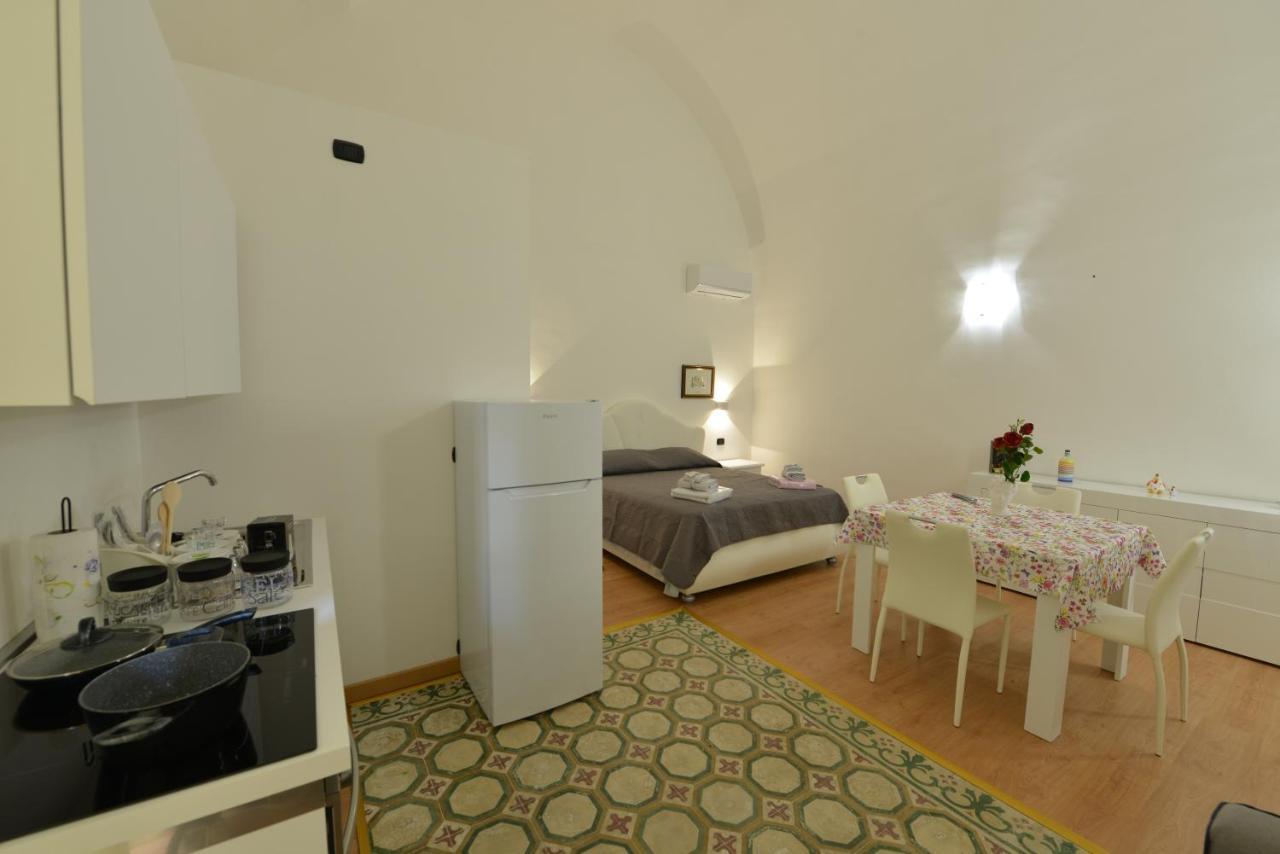 L'Antico Palazzo Acomodação com café da manhã Canosa di Puglia Exterior foto